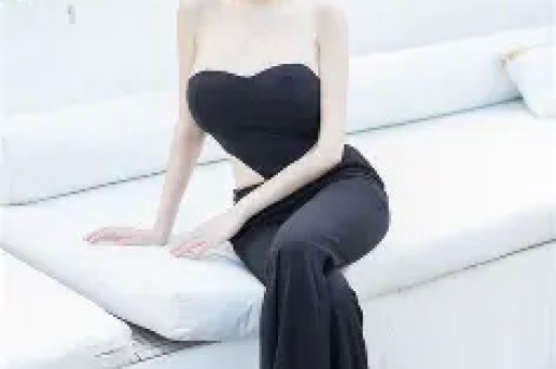 网红“表妹李KK”自曝破产！未婚生女后掉粉上百万转行去卖小吃
