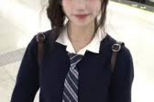 演员闫学晶发声明辟谣：多人凭空编造、传播其“偷税漏税”“与他人存在不正当关系”等不实消息已起诉；此前其因“哭穷”被多平台封禁