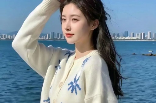 斗鱼女主播忘关摄像头私密画面流出！虚假人设彻底翻车