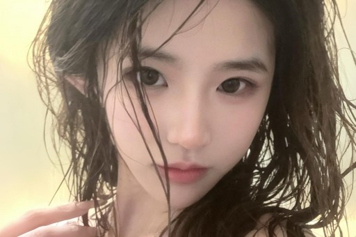 曝大批演员计划开演唱会这是快速变现的新赛道引发割韭菜争议