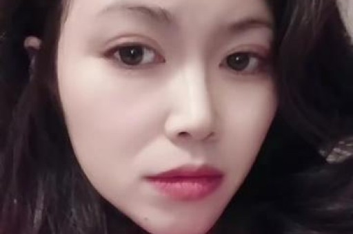 网红胡楚靓分手后涨粉53万签约MCN公司男方回应称被利用炒作